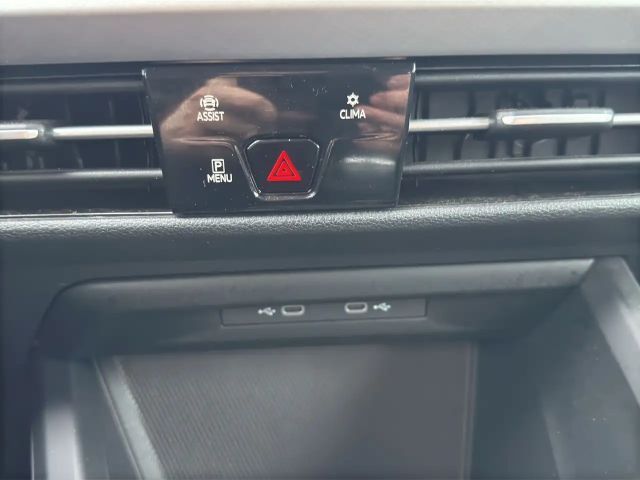 Volkswagen Golf 2.0 TDI Life Variant