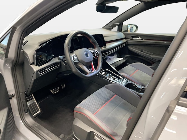 Volkswagen Golf 2.0 TSI DSG Golf VIII