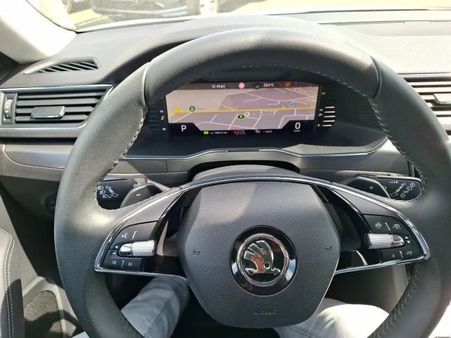 Skoda Superb 2.0 TDI Combi Style Style