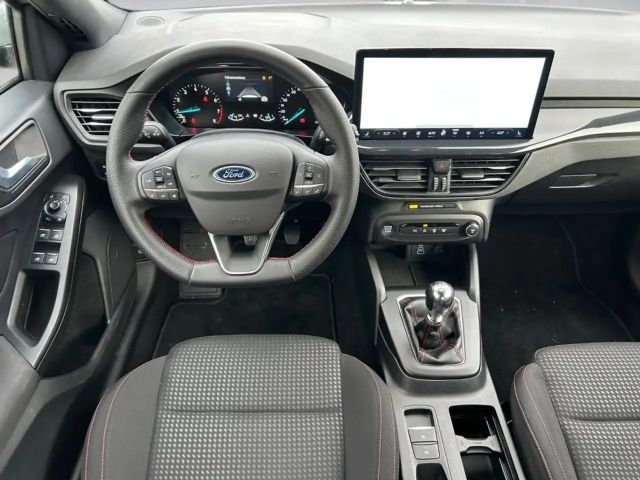 Ford Focus EcoBoost ST Line