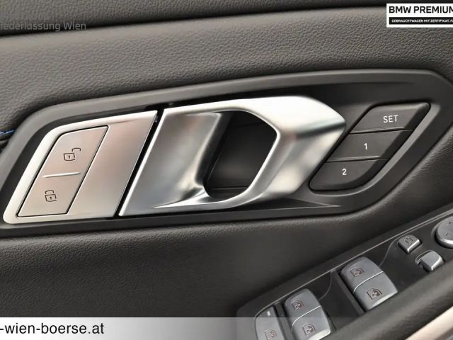 BMW 330 330e Sedan xDrive