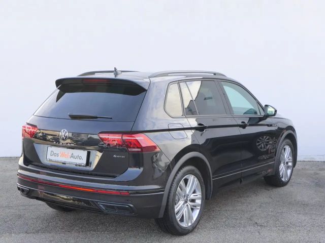 Volkswagen Tiguan 4Motion DSG R-Line