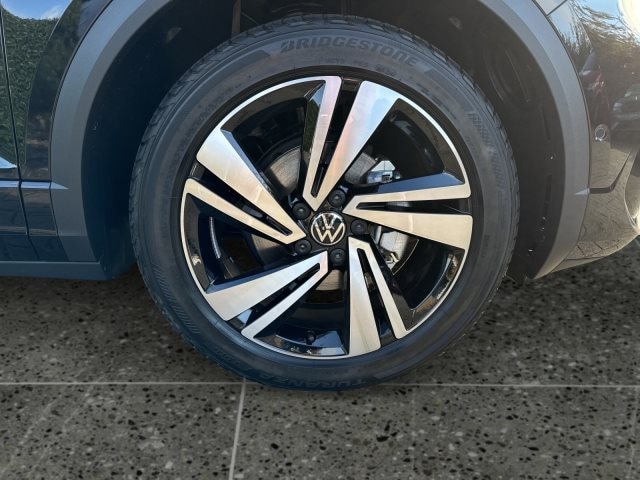 Volkswagen T-Roc T-ROC 1.5 E2 R-L  BT110 TSID7F