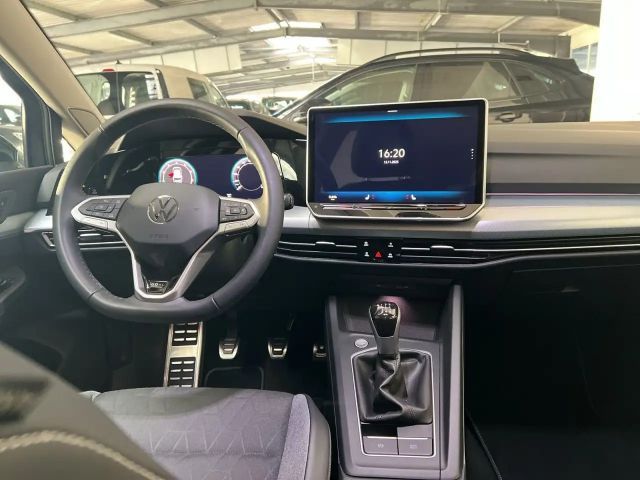 Volkswagen Golf 1.5 TSI