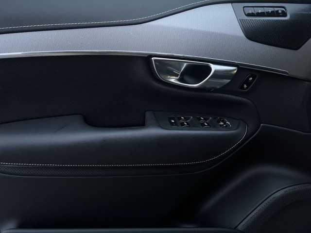 Volvo XC90 AWD R-Design