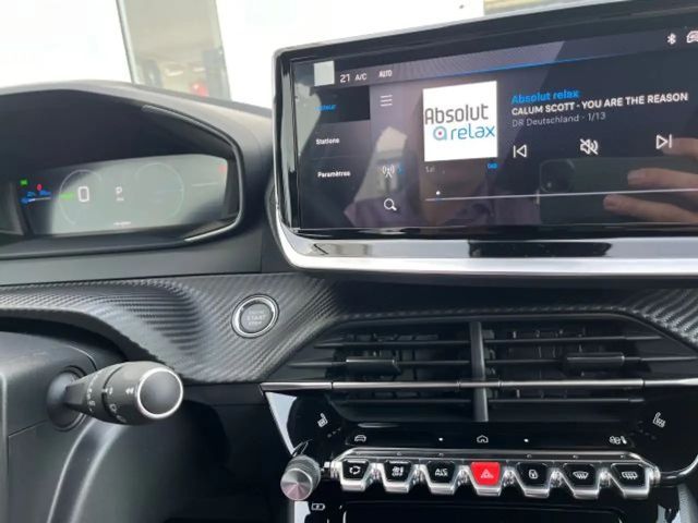 Peugeot E-2008 Allure Pack