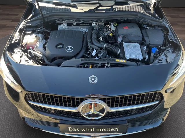 Mercedes-Benz B 200 Progressive Sedan