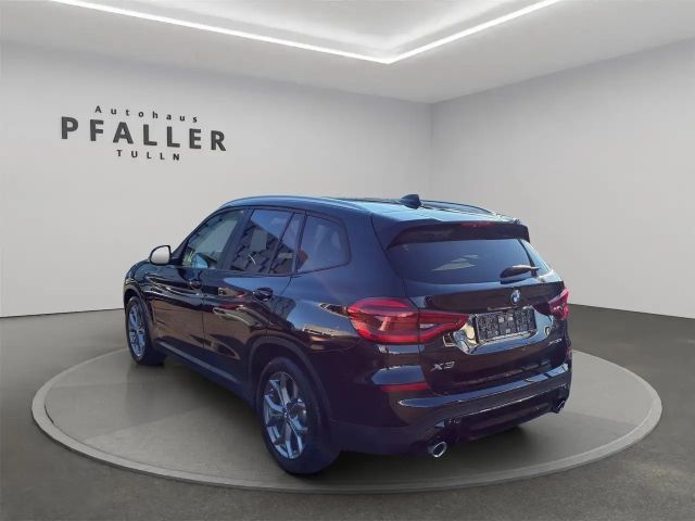 BMW X3 xDrive30e