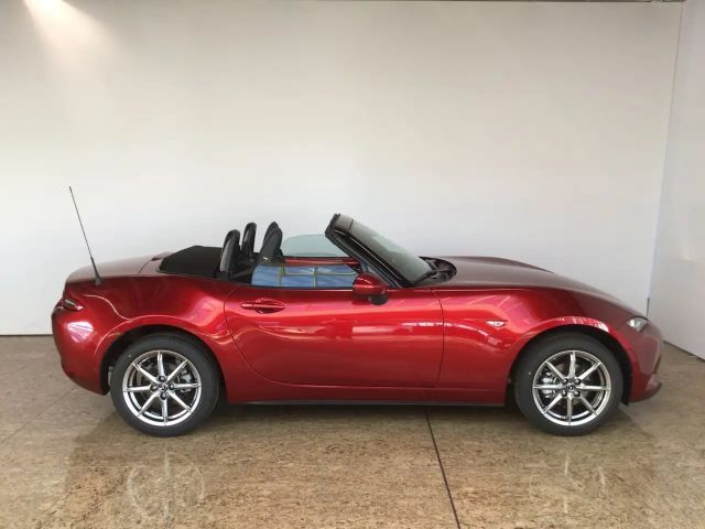 Mazda MX-5 Exclusive-line SkyActiv