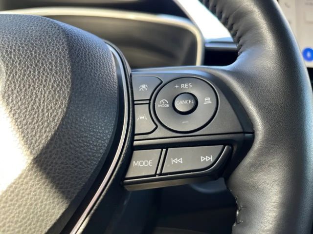 Toyota Corolla Cross Hybride Team D