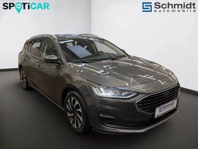 Ford Focus Titanium Wagon