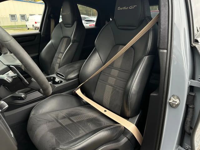 Porsche Cayenne Coupé Turbo