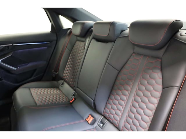 Audi RS3 Quattro S-Tronic Sedan