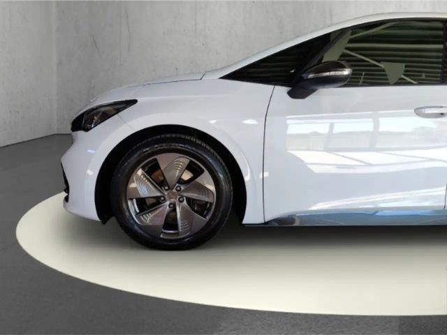 Cupra Born Navi LED ACC Klimaut. PDC v+h +kamera