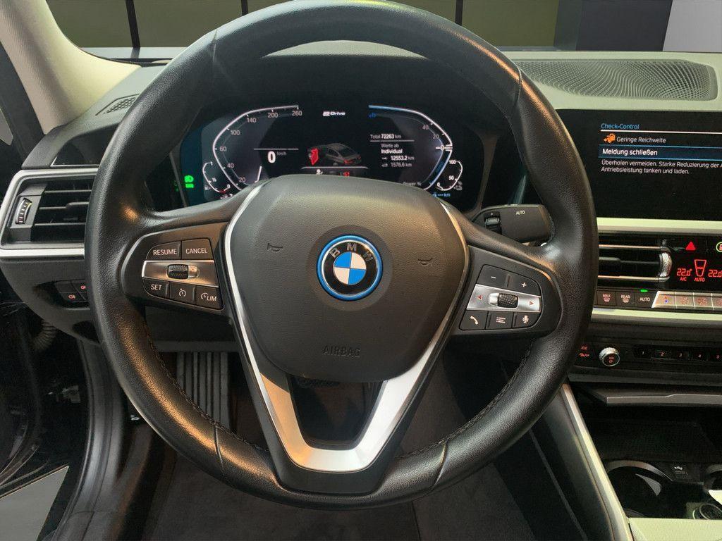 BMW 320 320e Advantage pakket Sedan