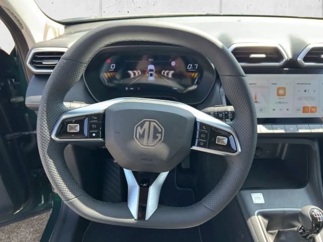 MG ZS Benzin+ Deluxe FWD 5tg.