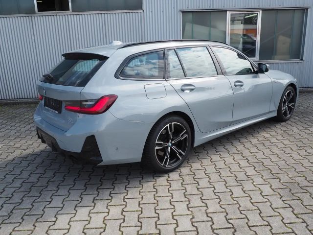 BMW 320 320d M-Sport Touring xDrive
