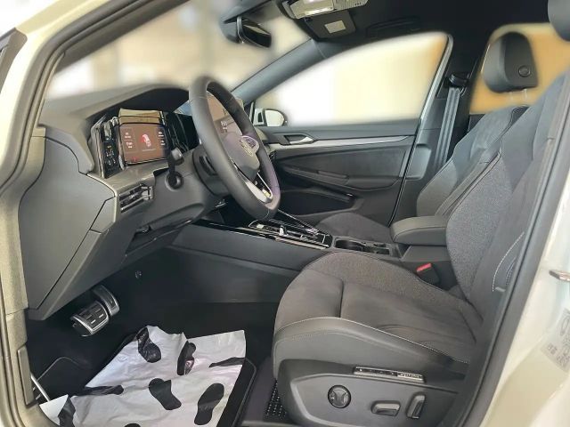 Volkswagen Golf DSG Style