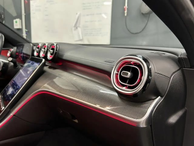 Mercedes-Benz C 300 4MATIC AMG Line