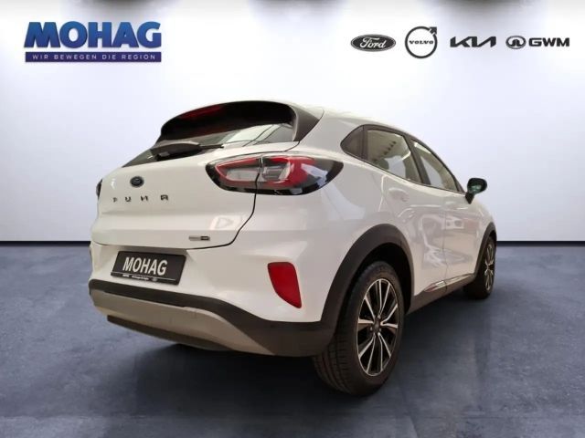 Ford Puma EcoBoost Titanium
