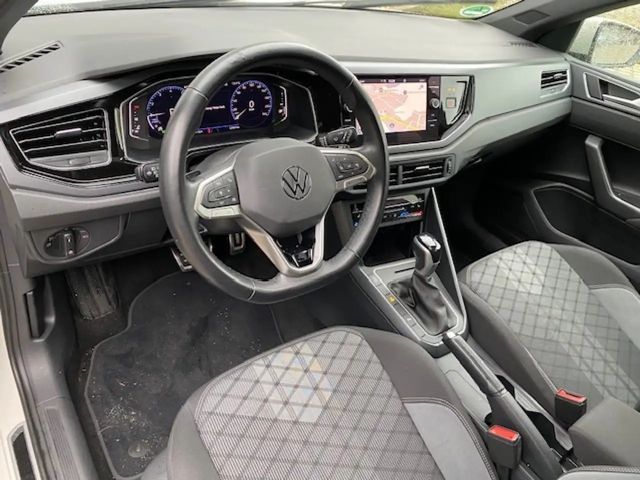 Volkswagen Polo 1.0 TSI DSG IQ.Drive R-Line