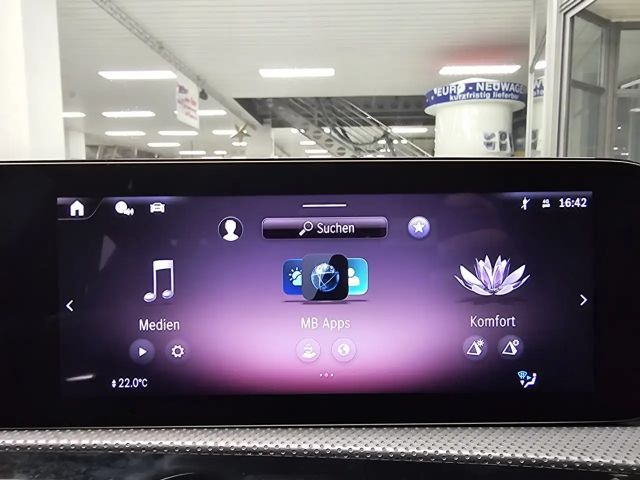 Mercedes-Benz CLA 180 AMG Line