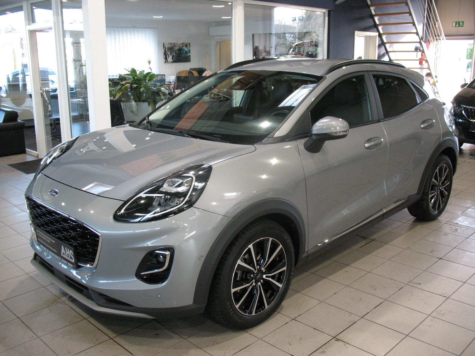 Ford Puma EcoBoost Titanium