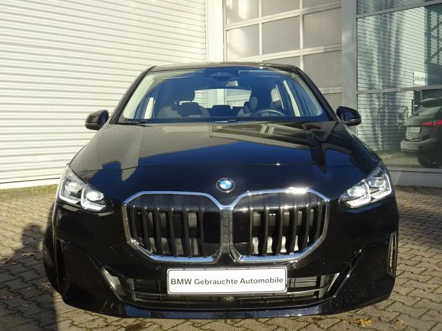 BMW 220 220i Active Tourer