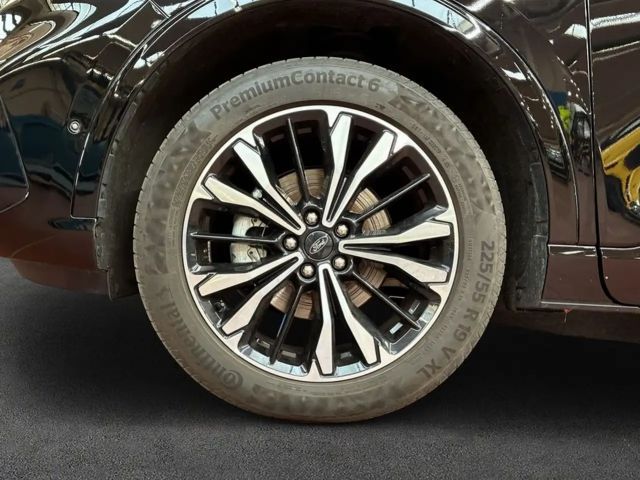 Ford Kuga Plug in Hybrid ST Line