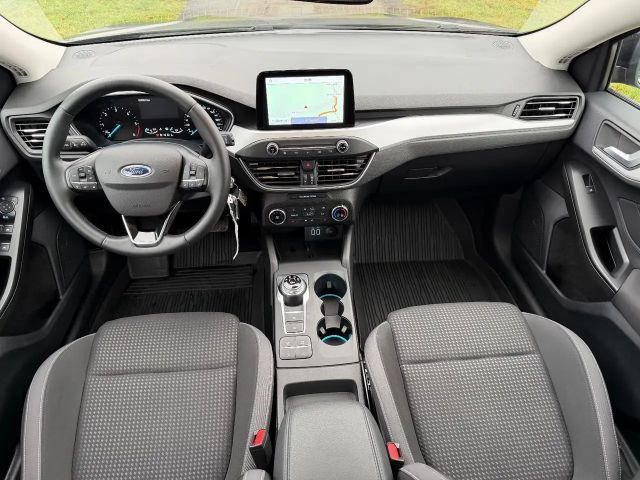 Ford Focus Cool & Connect Wagon