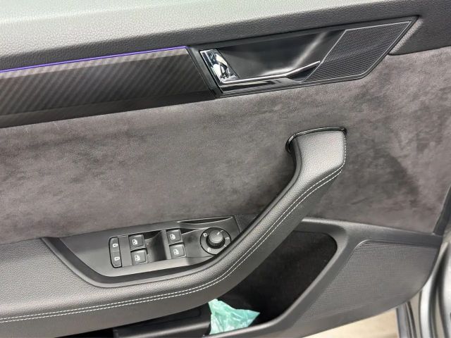 Skoda Superb Combi Sportline iV