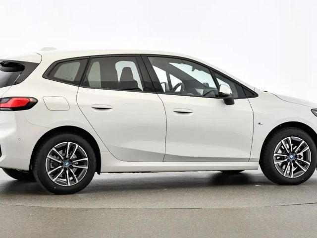 BMW 225 Active Tourer Sedan xDrive