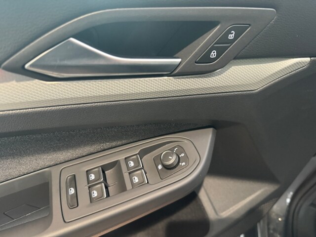 Volkswagen Golf 1.5 TSI Golf VIII Move