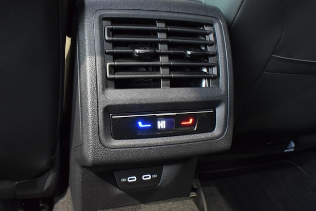 Volkswagen Golf 1.5 TSI