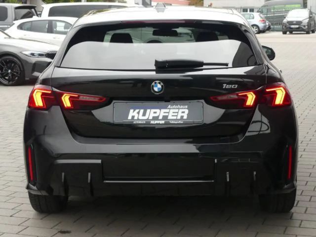 BMW 120 120i M-Sport Sedan