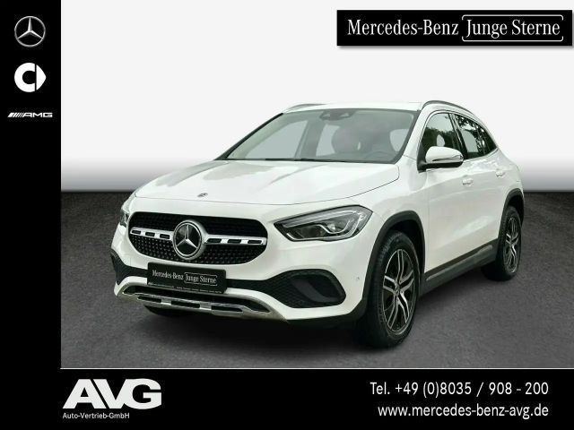 Mercedes-Benz GLA 180 Progressive