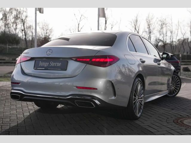 Mercedes-Benz C 220 AMG Line C 220 d Sedan