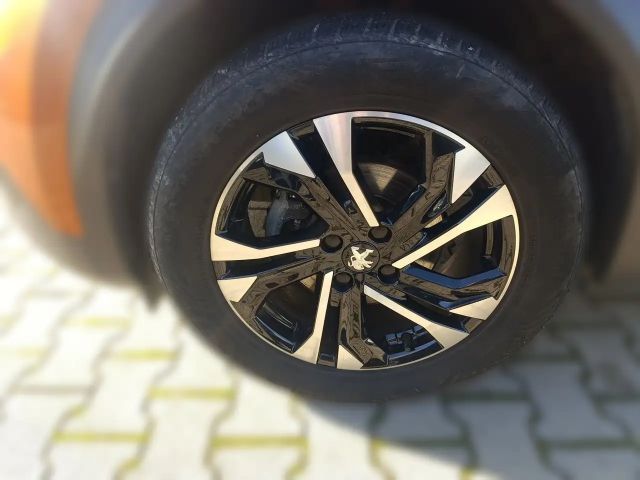 Peugeot 2008 Allure Pack PureTech