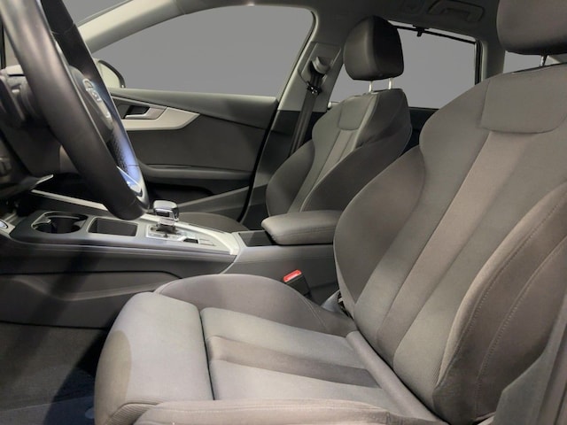 Audi A4 40 TDI Avant S-Tronic