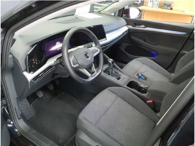 Volkswagen Golf 1.0 TSI Golf VIII Life Variant