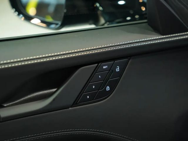 Porsche 911 4 Cabrio Carrera GTS