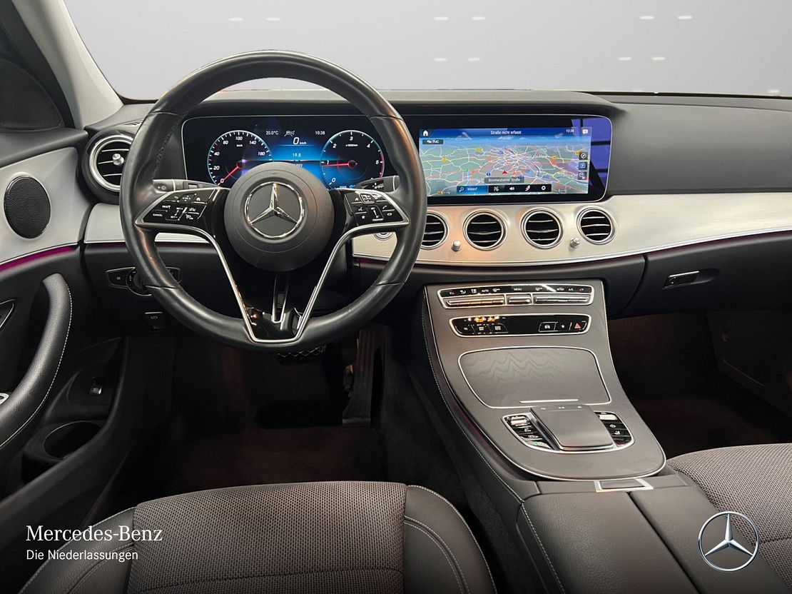 Mercedes-Benz E 220 4MATIC E 220 d Estate