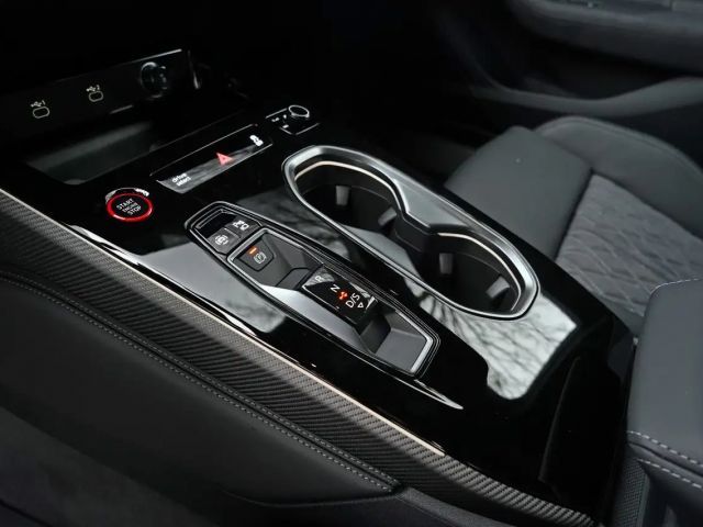 Audi A6 2.0 TDI Avant S-Line