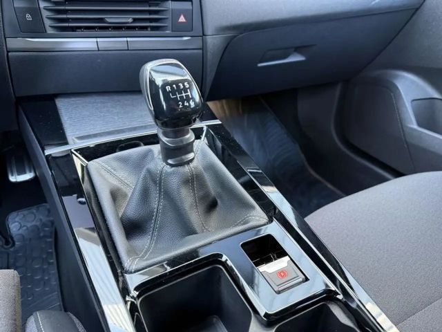 Opel Astra GS-Line Grand Sport