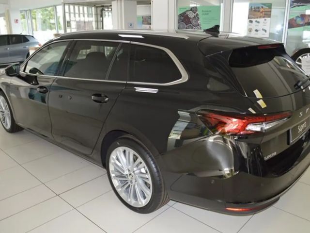 Skoda Superb 2.0 TDI Combi Selection