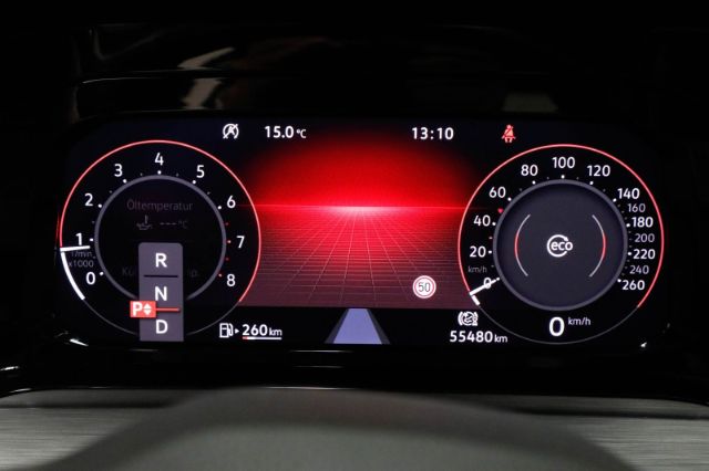 Volkswagen Golf 2.0 TSI DSG Style
