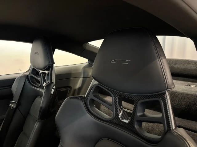 Porsche 911 Carrera Coupé GTS