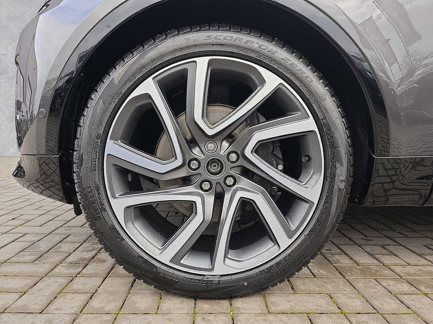 Land Rover Discovery Dynamic HSE