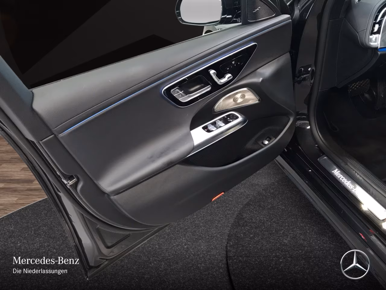 Mercedes-Benz E 220 AVANTGARDE E 220 d Estate