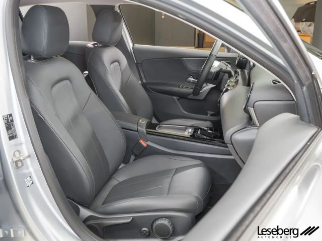 Mercedes-Benz A 180 Progressive